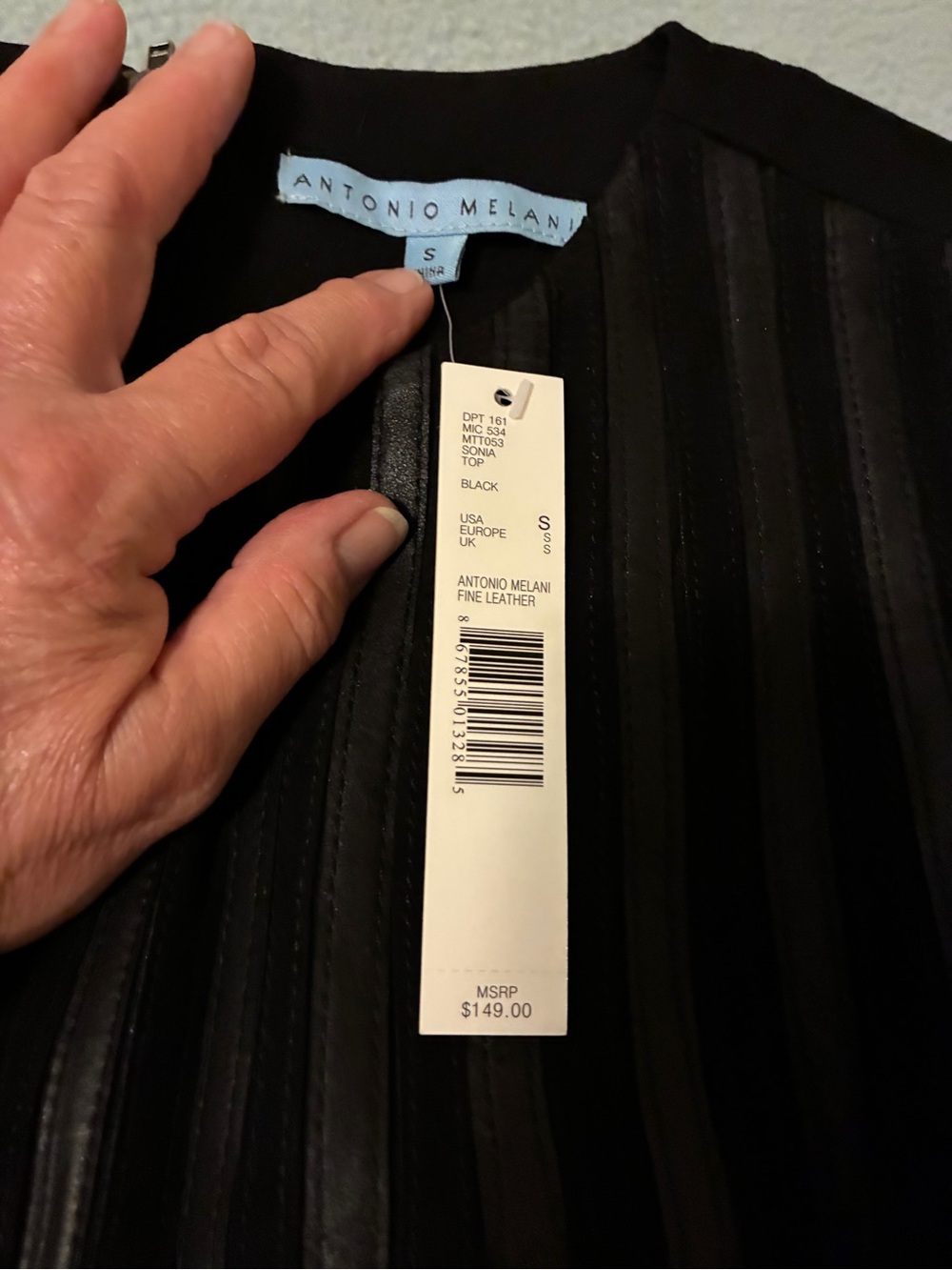 ANTONIO MELANI Black Vertical Leather Striped Sleeveless Top - Picture 2 of 7
